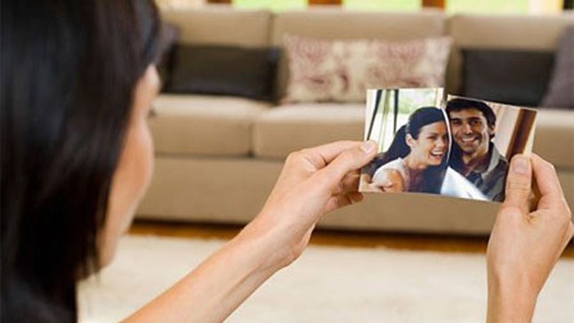 Bà hiệu trưởng tung ảnh nóng của sếp giữa chợ