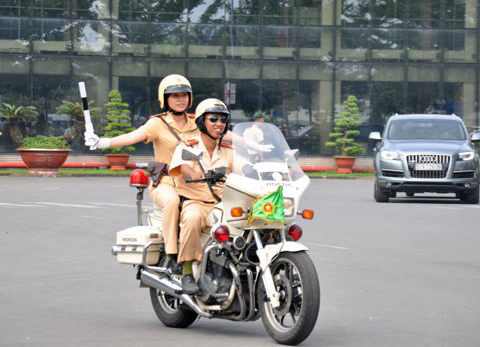 Những mẫu xe độc của Cảnh sát giao thông Việt Nam Những mẫu xe độc của Cảnh sát giao thông Việt Nam