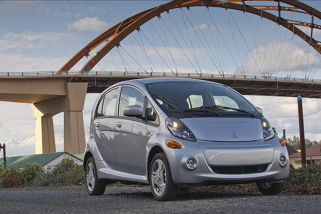 Điểm danh những mẫu xe tệ nhất thập kỷ Điểm danh những mẫu xe tệ nhất thập kỷ