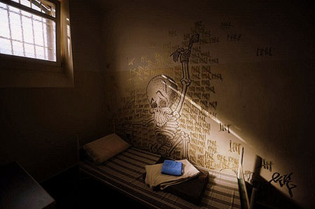 Cận cảnh hình thức tra tấn kinh hoàng nhất lịch sử