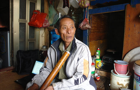 Báu vật sông Hồng chấn động dân đồ cổ quốc tế Báu vật sông Hồng chấn động dân đồ cổ quốc tế