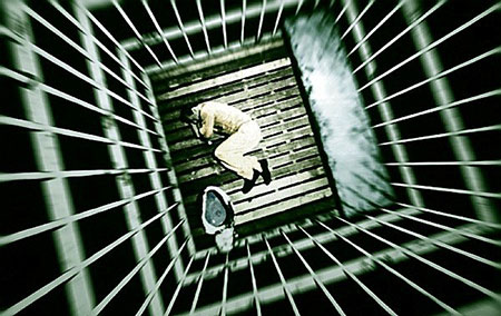 Cận cảnh hình thức tra tấn kinh hoàng nhất lịch sử