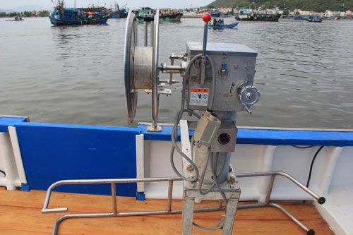 Khám phá tàu câu cá vỏ composite kiểu Nhật