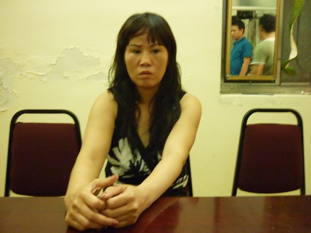 Lừa bán các cô gái nhẹ dạ làm 