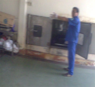 Những bí ẩn quanh vụ xác người đàn ông bị quấn chăn vứt ở KCN 