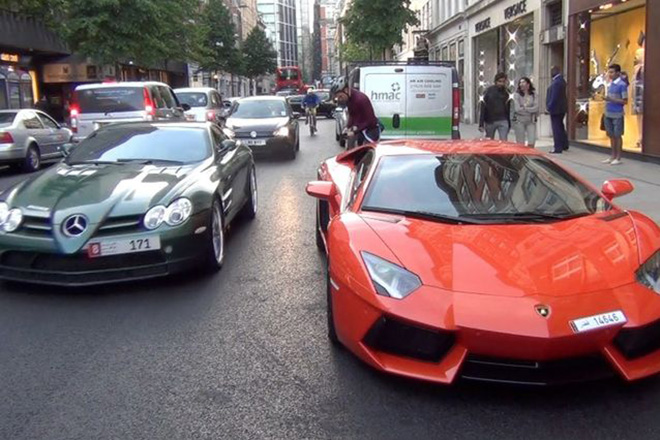 Dàn siêu xe chói lọi 