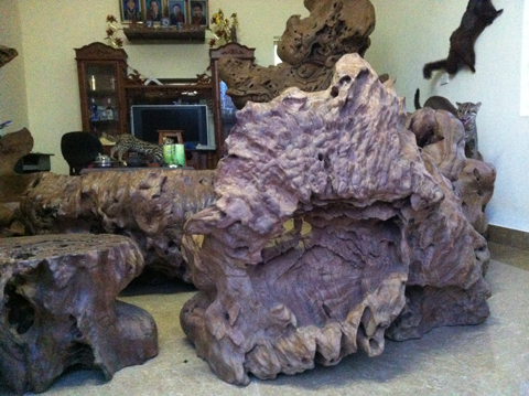 Bộ xá xị dân chơi thèm, trộm nhìn chỉ biết… khóc Bộ xá xị dân chơi thèm, trộm nhìn chỉ biết… khóc