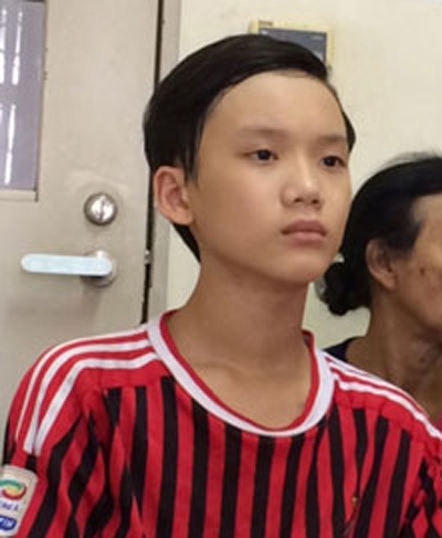 Cậu bé bỗng dưng liệt toàn thân sau một giấc ngủ và cuộc tái sinh Cậu bé bỗng dưng liệt toàn thân sau một giấc ngủ và cuộc tái sinh