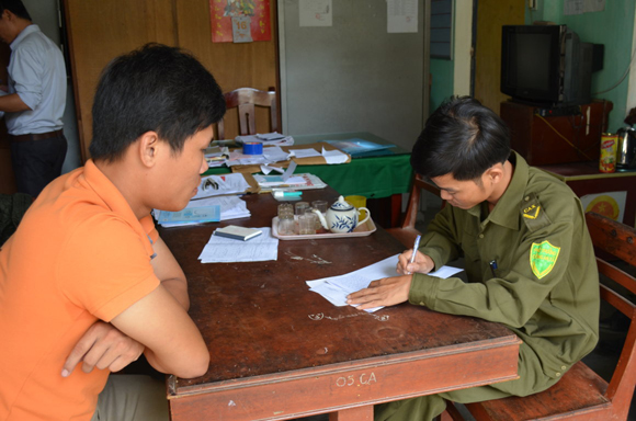 4 phóng viên bị côn đồ tấn công khi đang tác nghiệp 4 phóng viên bị côn đồ tấn công khi đang tác nghiệp