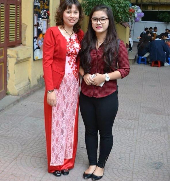 Nhan sắc trước và sau khi giảm 30 kg của nữ sinh Báo chí Nhan sắc trước và sau khi giảm 30 kg của nữ sinh Báo chí