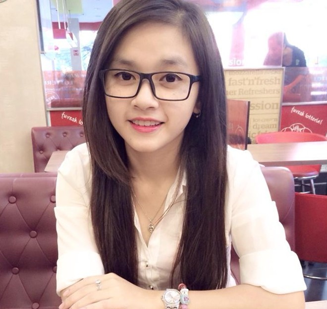 Nhan sắc trước và sau khi giảm 30 kg của nữ sinh Báo chí Nhan sắc trước và sau khi giảm 30 kg của nữ sinh Báo chí