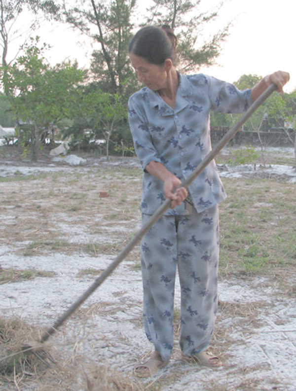 Người mẹ chấp nhận hi sinh con để cứu mạng hàng trăm dân làng