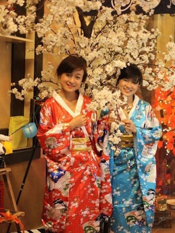 4 bạn trẻ không bằng cấp vẫn kiếm tiền tỷ mỗi năm