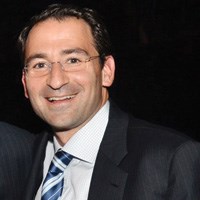 Chuỗi khách sạn Hilton, “chết đi, sống lại