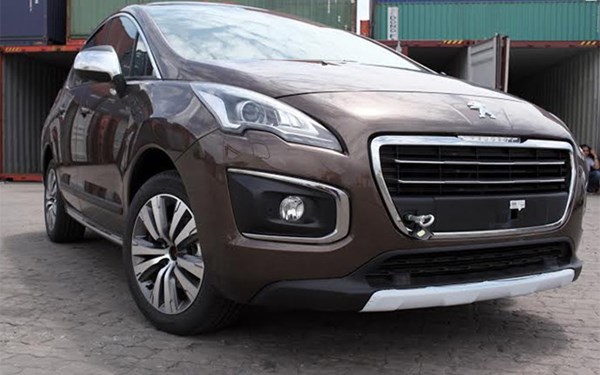 Peugeot 3008 và RCZ cập cảng Sài Gòn
