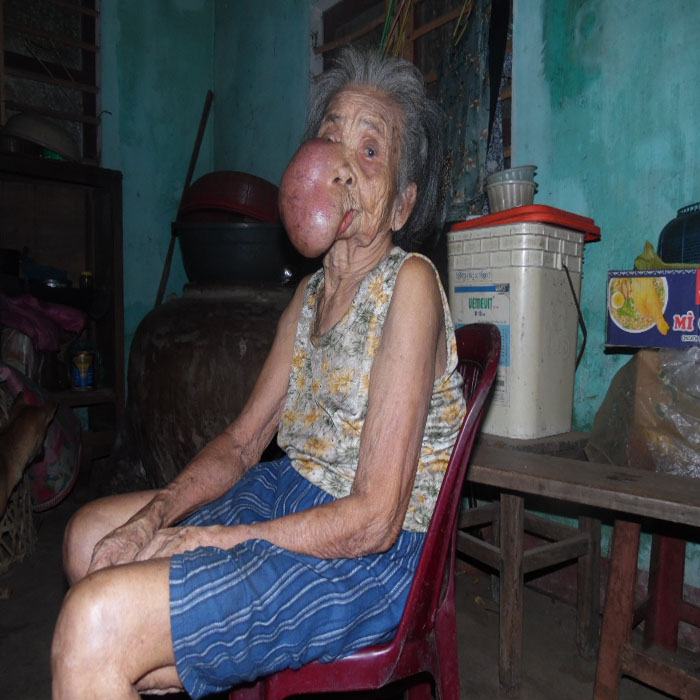 (bgiay)Chuyện tình đẫm nước mắt và nỗi bất hạnh cùng cực của ngườ