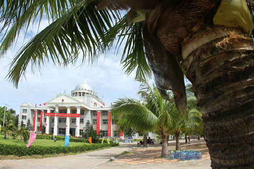 Trung Quốc xây trường học phi pháp ở Hoàng Sa Trung Quốc xây trường học phi pháp ở Hoàng Sa