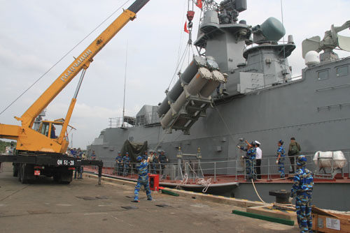 Bộ Tư lệnh Hải quân thử nghiệm tàu tên lửa M3, M4