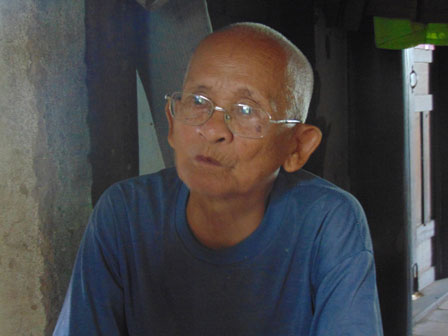 Huyễn hoặc câu chuyện “vàng sống” dưới chân hòn đá bí ẩn Huyễn hoặc câu chuyện “vàng sống” dưới chân hòn đá bí ẩn