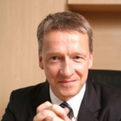 Trung Quốc: Clip sex của cựu giám đốc công ty dược bị phát tán