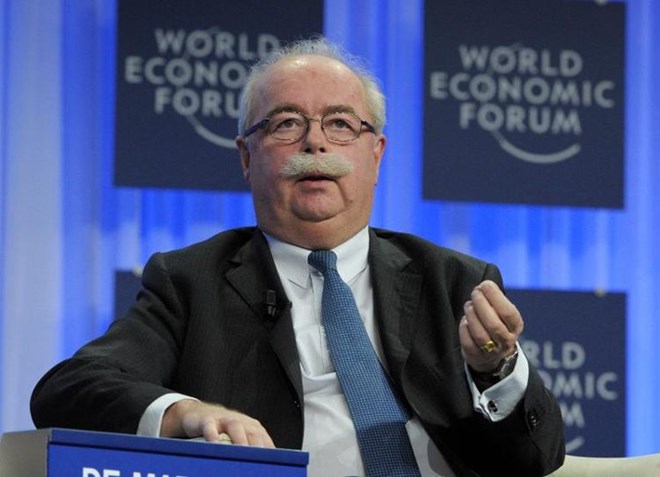 Người lái xe cào tuyết say rượu khi đâm vào máy bay chở CEO Total