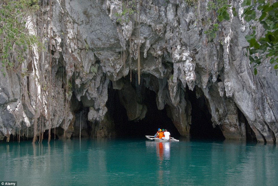 Khám phá hòn đảo Palawan đẹp nhất thế giới năm 2014