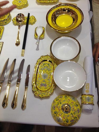 Bát đĩa dùng trong quốc yến APEC ở Trung Quốc