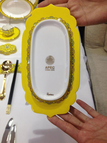Bát đĩa dùng trong quốc yến APEC ở Trung Quốc