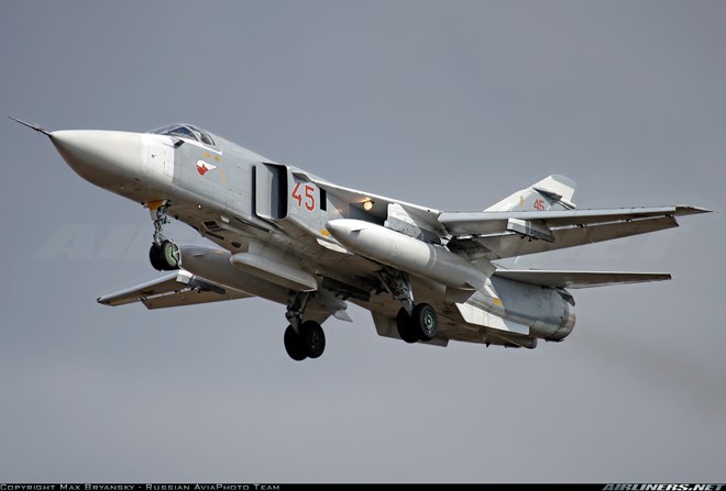 Sức mạnh của tiêm kích cánh cụp cánh xòe Nga khiến Mỹ e ngại