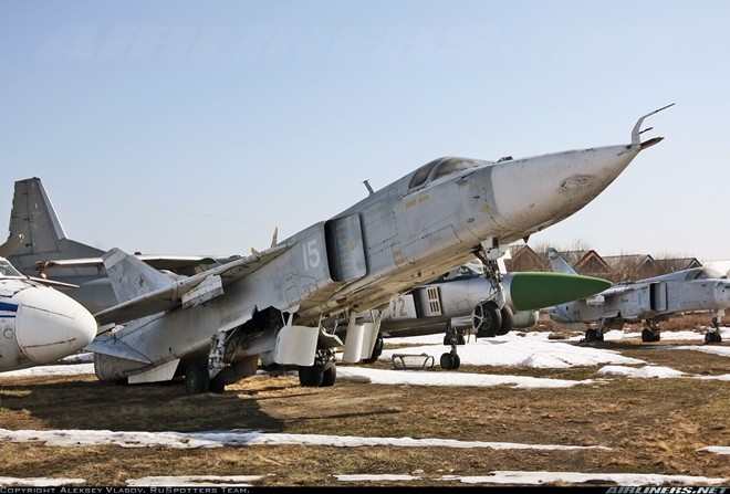 Sức mạnh của tiêm kích cánh cụp cánh xòe Nga khiến Mỹ e ngại