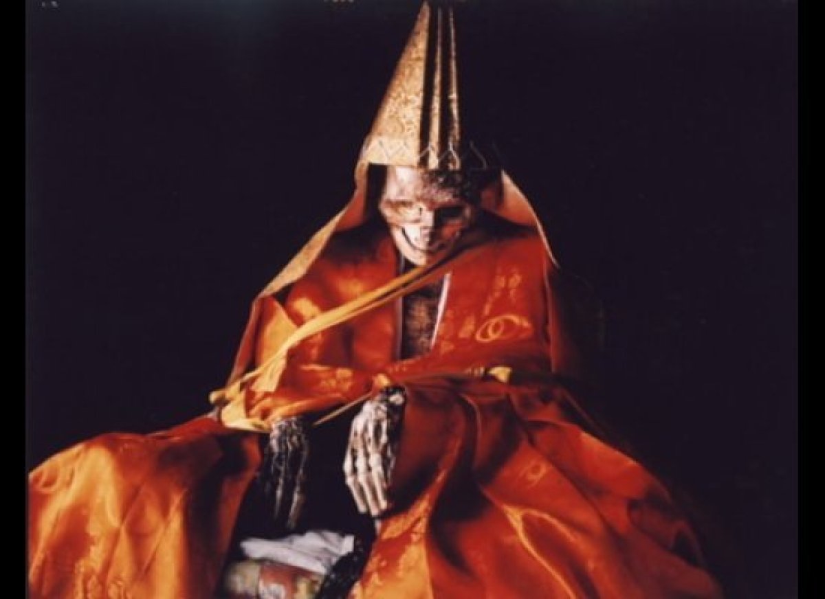 Bí ẩn thuật ướp xác sống Sokushinbutsu của nhà sư ở Nhật Bản  