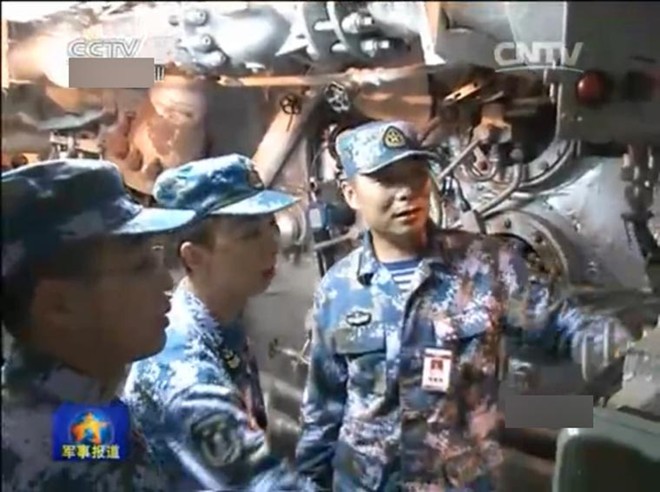 Ảnh hiếm bên trong tàu sân bay Liêu Ninh