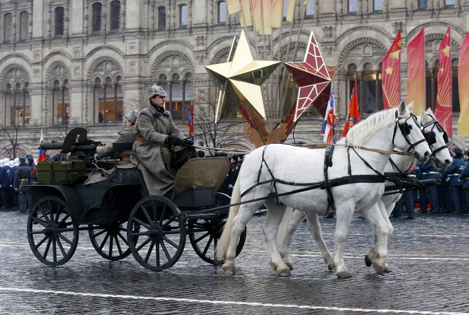 Quảng trường Đỏ tái hiện khí thế của cuộc duyệt binh huyền thoại