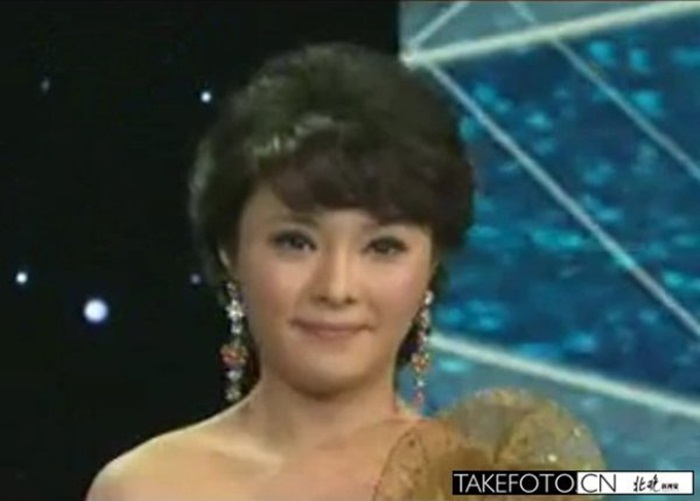 Người tình xinh đẹp của quan tham đường sắt Trung Quốc