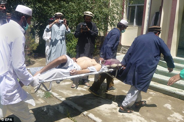 Đánh bom tự sát thảm khốc ở Afghanistan, 89 người thiệt mạng