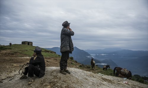 Báo động nạn tự tử ở người già diễn ra ngày tại Trung Quốc  