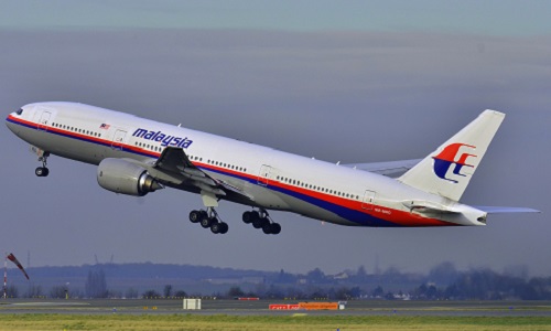 Tiếp viên Malaysia Airlines quấy rối tình dục hành khách tại Pháp