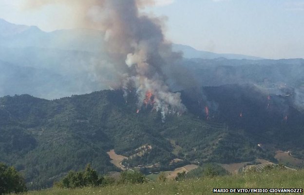 Hai chiến đấu cơ Tornado đâm vào nhau ở Italy, 4 người mất tích
