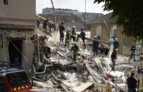 14 người thương vong trong vụ nổ khí gas tại Paris 14 người thương vong trong vụ nổ khí gas tại Paris