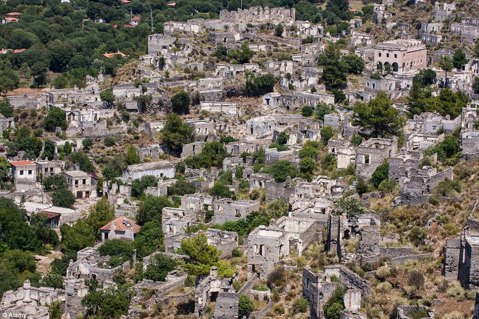 Khám phá “thị trấn ma” Kayaköy ở Thổ Nhĩ Kỳ  