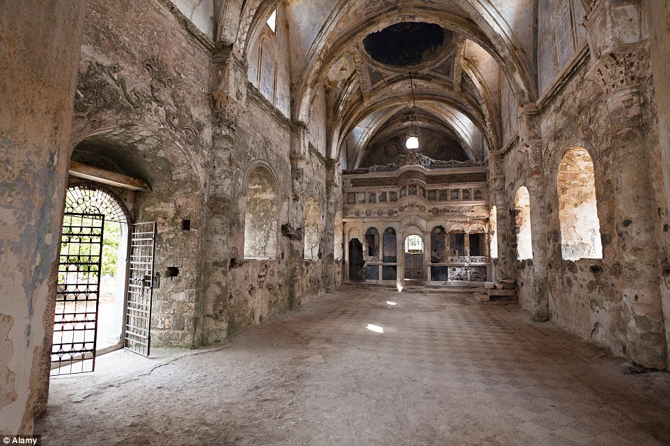 Khám phá “thị trấn ma” Kayaköy ở Thổ Nhĩ Kỳ  