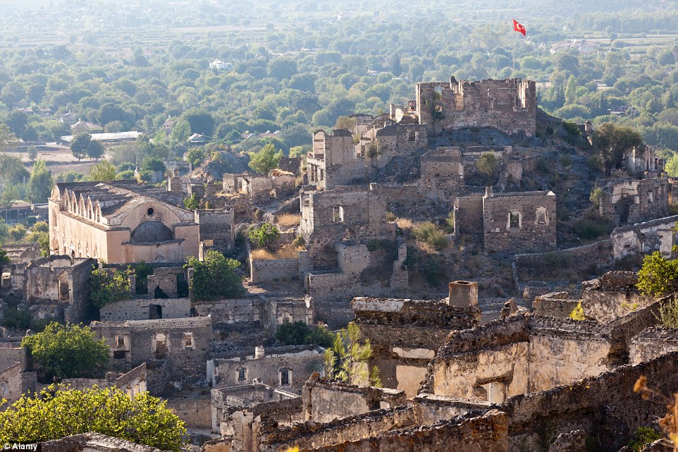 Khám phá “thị trấn ma” Kayaköy ở Thổ Nhĩ Kỳ  