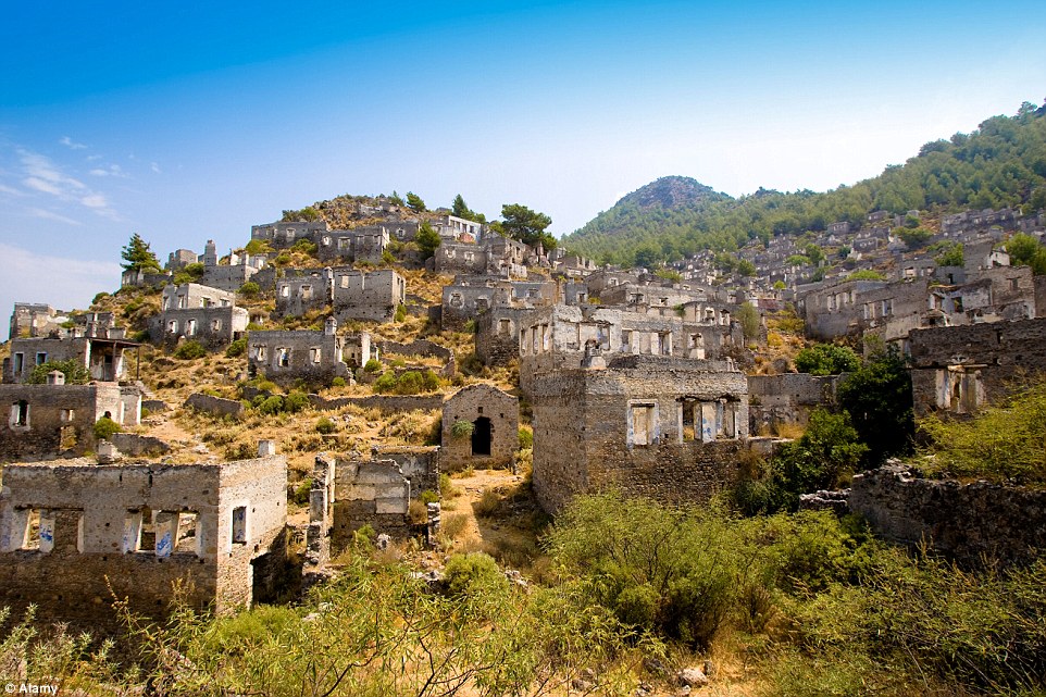 Khám phá “thị trấn ma” Kayaköy ở Thổ Nhĩ Kỳ  