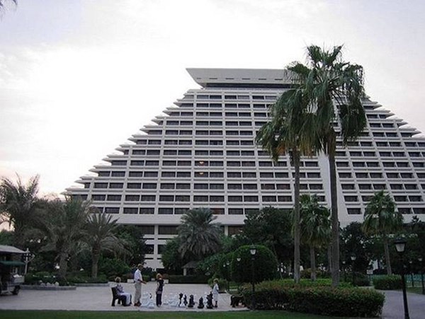 Bên trong đất nước có thu nhập đầu người 1,8 tỷ đồng