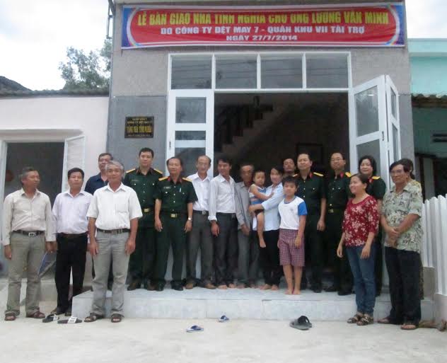 Ấm lòng 4 ngôi nhà tình nghĩa cho gia đình chính sách, hộ nghèo 