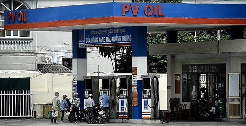 Cây xăng không nhận tiền lẻ: Khách hàng tố cửa hàng trưởng gian ô Cây xăng không nhận tiền lẻ: Khách hàng tố cửa hàng trưởng gian ô