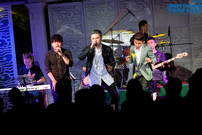 Vũ Duy Khánh tổ chức minishow, làm MV về tử tù Vũ Duy Khánh tổ chức minishow, làm MV về tử tù