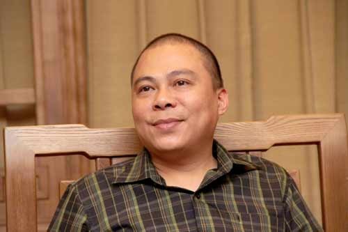 Em trai bí ẩn của tỷ phú Phạm Nhật Vượng