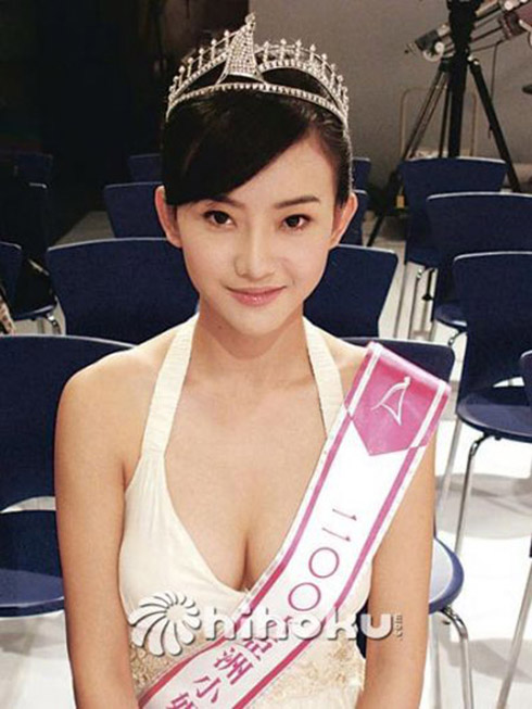 Hoa hậu muốn đi rửa bát thuê vì lương quá thấp