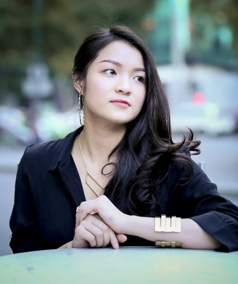 Thủy Top: Thủy Top: